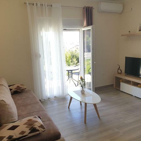 Apartments Jadran Tivat Luaran gambar