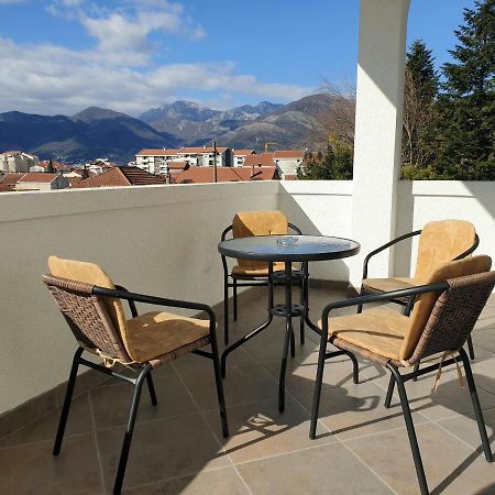 Apartments Jadran Tivat Luaran gambar