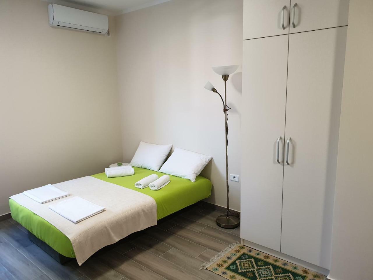 Apartments Jadran Tivat Luaran gambar