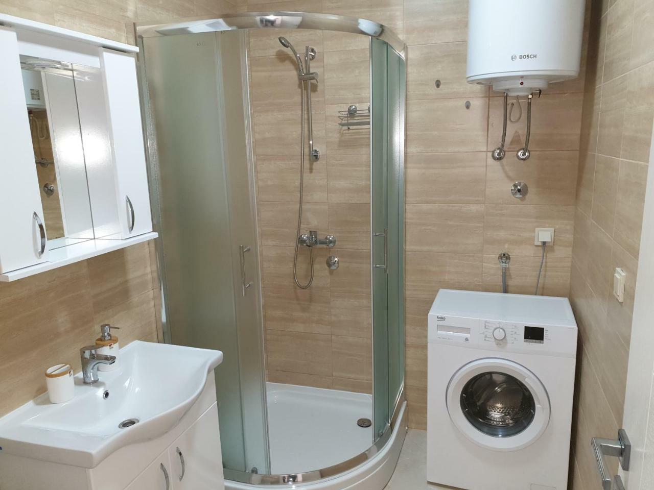Apartments Jadran Tivat Luaran gambar